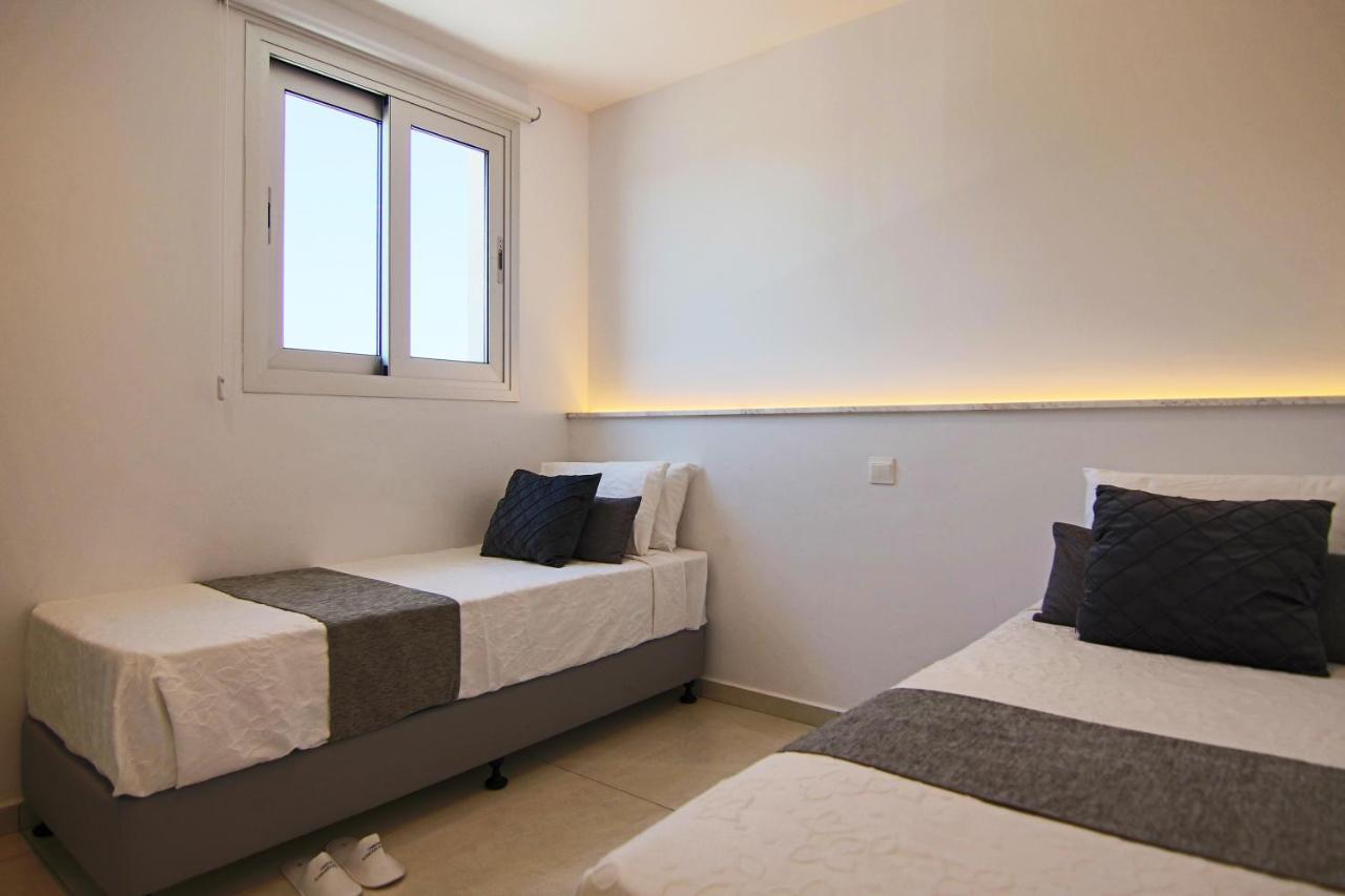 Apartamento Phaedrus Living - Seaside Executive Flat Harbour 203 Paphos Exterior foto